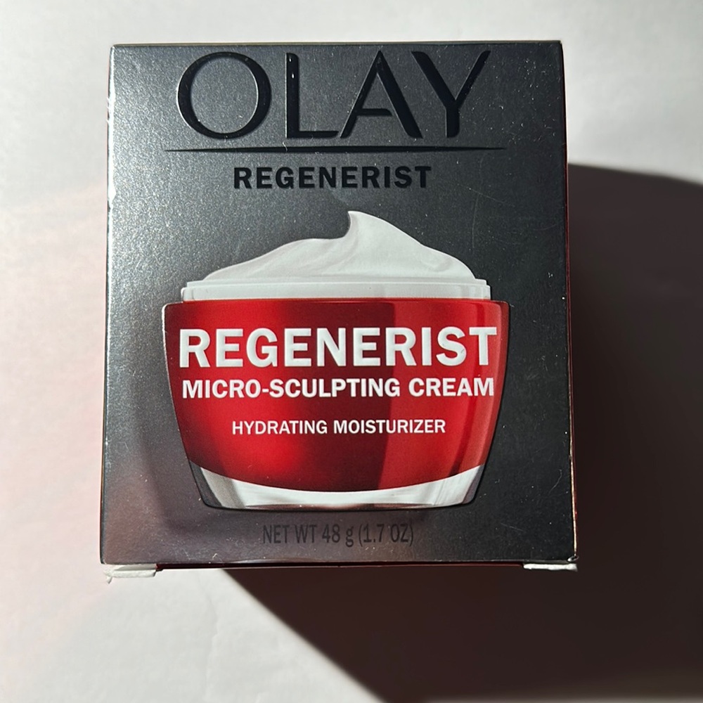 OLAY COMBO KIT 1 (3 ITEMS INCLUDED)